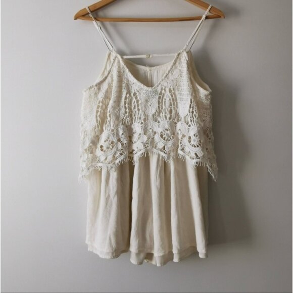 American Eagle White Ivory Lace Crochet Overlay Romper - Picture 6 of 7